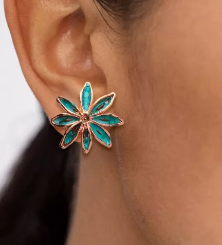 pendientes hojas naturales metalizadas flor de anis vista modelo