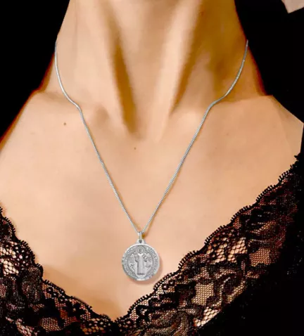 Medalla de plata de San Benito AG-1000605