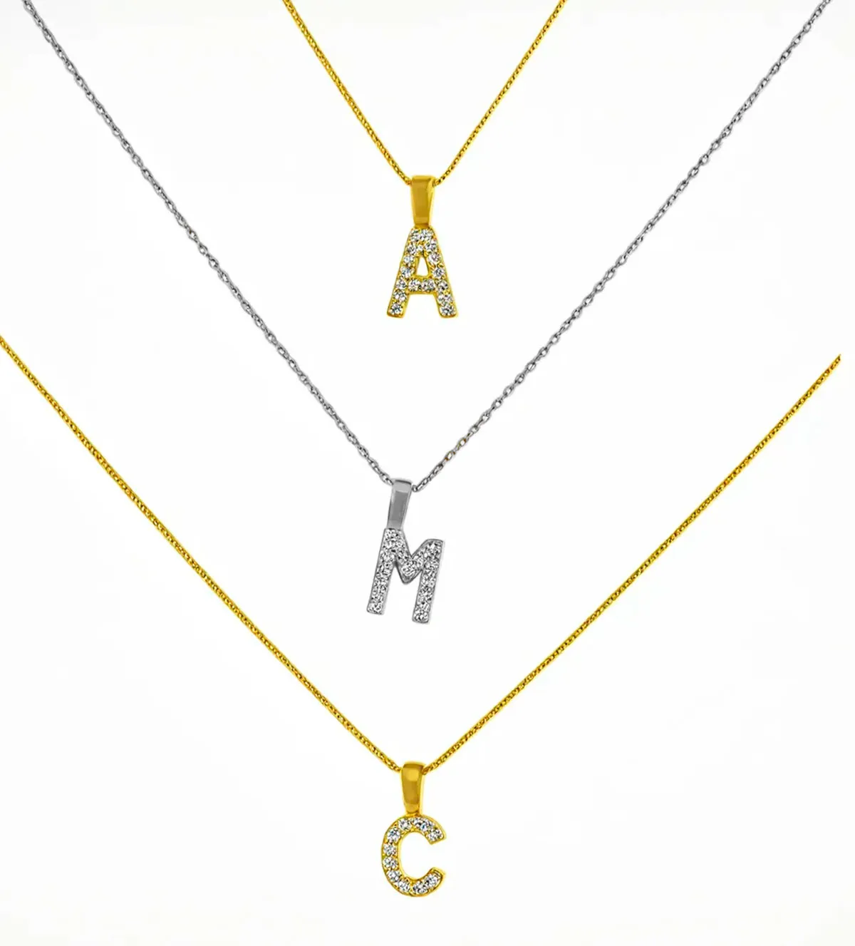 gargantilla oro y diamantes con inicial foto principal