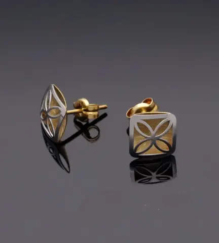 pendientes-de-oro-bicolor-18k-243_613-00007 toma real