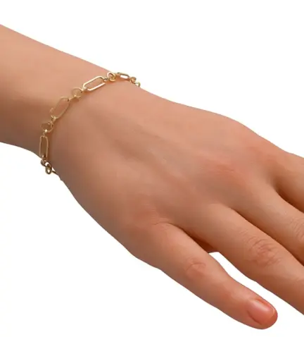 pulsera-de-oro-243_466-00201 modelo mano mujer