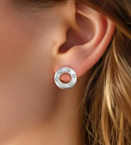 pendientes-de-plata-266_0110957-1-1-15MM_05 modelo mujer