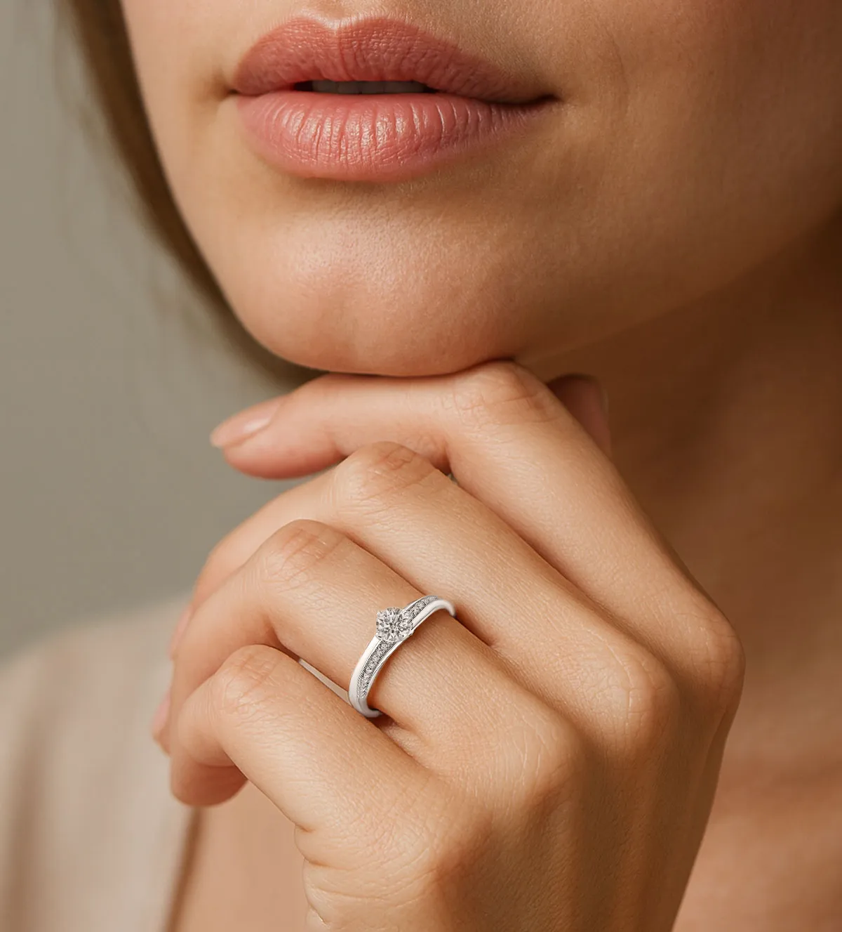 anillo de compromiso oro blanco 18k y brillantes 243_EPT-APSSE_10